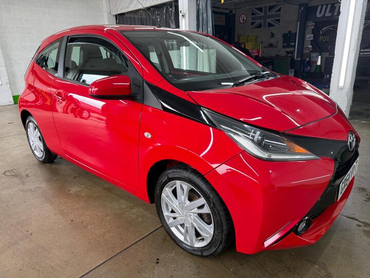 Toyota AYGO 1.0 VVT-i X-pression Euro 5 3dr Euro 5