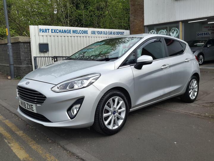 Ford Fiesta 1.0T EcoBoost Titanium Euro 6 (s/s) 5dr