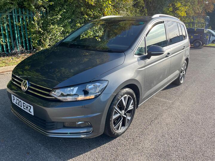 Volkswagen Touran 1.5 TSI EVO R-Line Euro 6 (s/s) 5dr