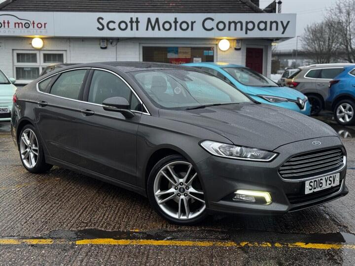 Ford MONDEO 2.0 TDCi Titanium Euro 6 (s/s) 5dr