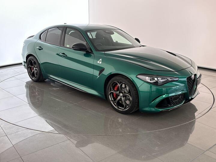 Alfa Romeo Giulia 2.9 V6 Bi-Turbo Quadrifoglio Auto Euro 6 (s/s) 4dr