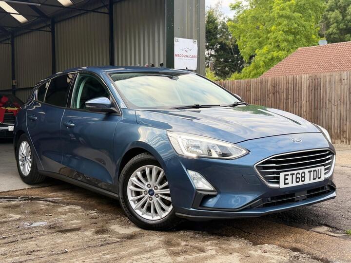 Ford Focus 1.0T EcoBoost Titanium Euro 6 (s/s) 5dr