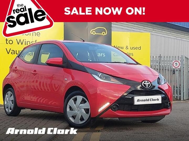 Toyota AYGO 1.0 VVT-i X-play Euro 6 5dr