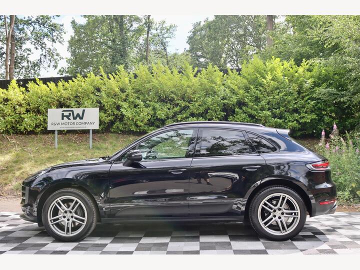 Porsche Macan 2.0T PDK 4WD Euro 6 (s/s) 5dr