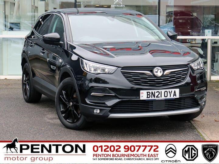Vauxhall Grandland X 1.2 Turbo SRi Nav Auto Euro 6 (s/s) 5dr Vauxhall Grandland X 1.2 Turbo SRi Nav Auto Euro 6 (s/s) 5dr