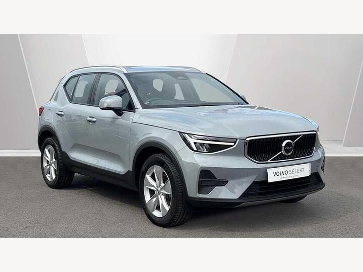 Volvo XC40 2.0 B3 MHEV Core DCT Auto Euro 6 (s/s) 5dr