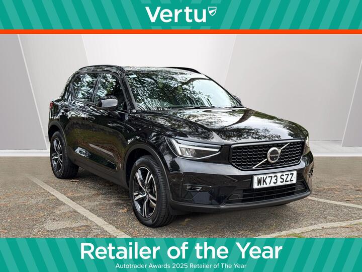 Volvo XC40 2.0 B3 MHEV Plus Dark DCT Auto Euro 6 (s/s) 5dr