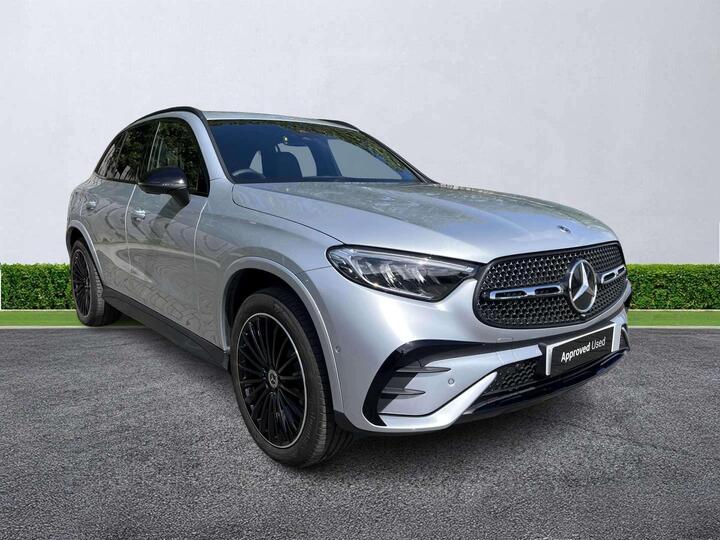 Mercedes-Benz GLC 2.0 GLC300e 31.2kWh Urban Edition G-Tronic+ 4MATIC Euro 6 (s/s) 5dr Mercedes-Benz GLC 2.0 GLC300e 31.2kWh Urban Edition G-Tronic+ 4MATIC Euro 6 (s/s) 5dr
