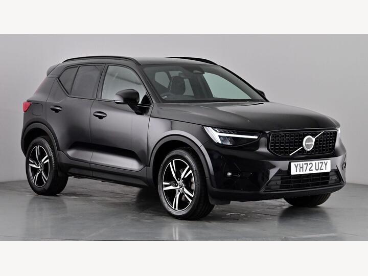 Volvo XC40 2.0 B3 MHEV Plus DCT Auto Euro 6 (s/s) 5dr