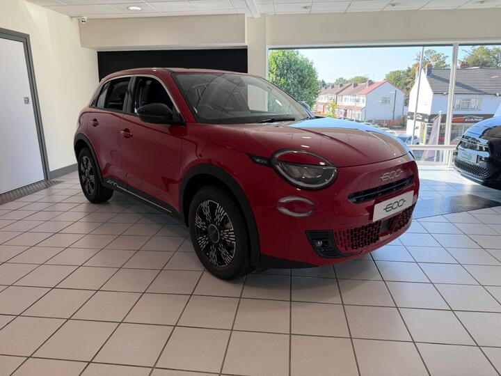 Fiat 600 1.2 MHEV E-DCT Euro 6 (s/s) 5dr