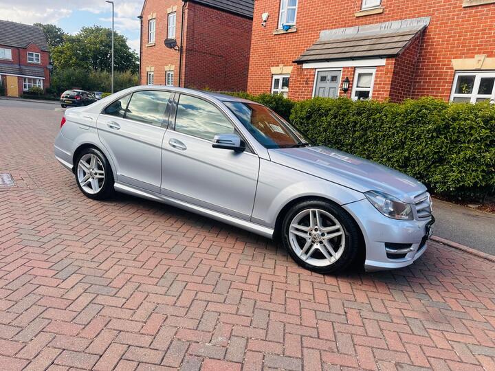 Mercedes-Benz C Class 2.1 C220 CDI BlueEfficiency AMG Sport G-Tronic+ Euro 5 (s/s) 4dr