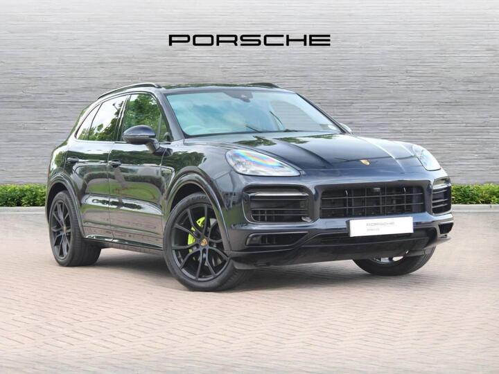 Porsche Cayenne 3.0 V6 E-Hybrid 17.9kWh Platinum Edition TiptronicS 4WD Euro 6 (s/s) 5dr (3.6kW Charger) Porsche Cayenne 3.0 V6 E-Hybrid 17.9kWh Platinum Edition TiptronicS 4WD Euro 6 (s/s) 5dr (3.6kW Charger)