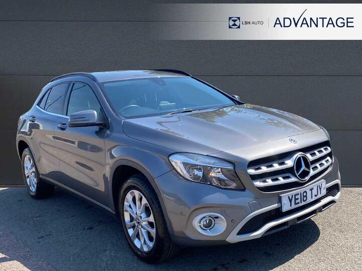 Mercedes-Benz GLA Class 1.6 GLA200 SE (Executive) Euro 6 (s/s) 5dr