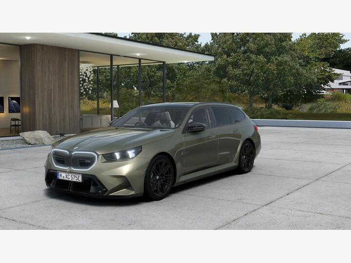 BMW M5 4.4 22.1kWh Touring Steptronic XDrive Euro 6 (s/s) 5dr