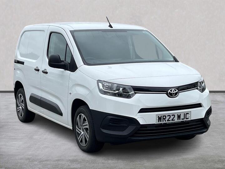 Toyota PROACE CITY 1.5D 100 Active Van [6 Speed]
