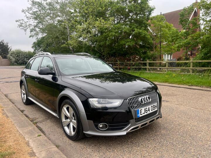 Audi A4 Allroad 2.0 TDI S Tronic Quattro Euro 5 (s/s) 5dr Audi A4 Allroad 2.0 TDI S Tronic Quattro Euro 5 (s/s) 5dr