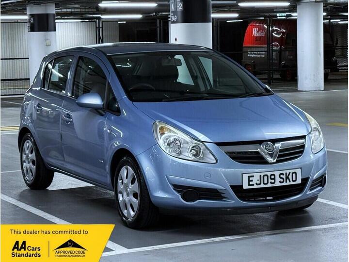Vauxhall Corsa 1.4i 16v Club 5dr