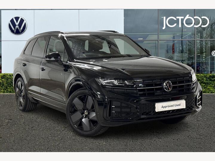 Volkswagen Touareg 3.0 TDI V6 Black Edition Tiptronic 4Motion Euro 6 (s/s) 5dr