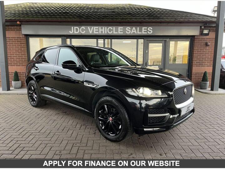 Jaguar F-PACE 2.0 D180 R-Sport Auto AWD Euro 6 (s/s) 5dr Jaguar F-PACE 2.0 D180 R-Sport Auto AWD Euro 6 (s/s) 5dr