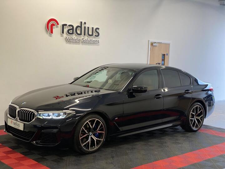 BMW 5 Series 3.0 530d MHT M Sport Steptronic XDrive Euro 6 (s/s) 4dr