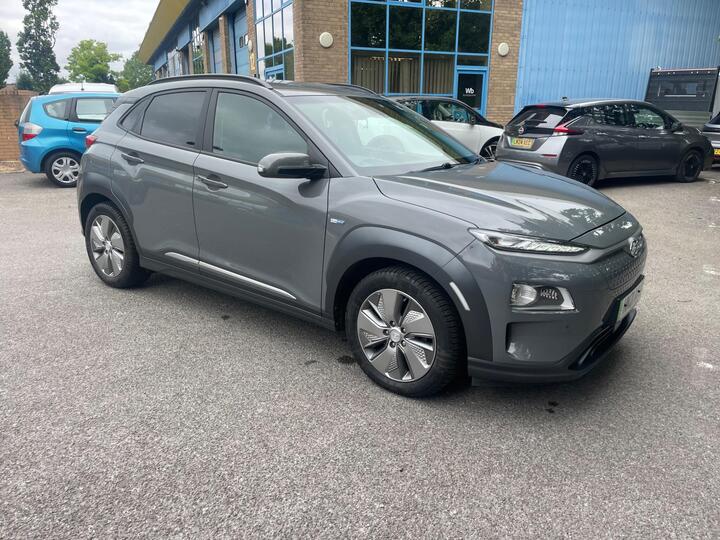 Hyundai KONA 64kWh Premium SE Auto 5dr (7kW Charger)
