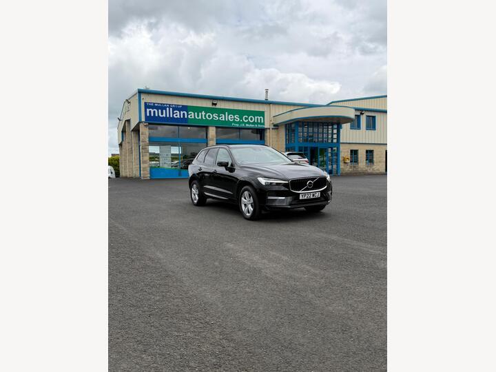 Volvo XC60 2.0 B4 MHEV Momentum Auto AWD Euro 6 (s/s) 5dr