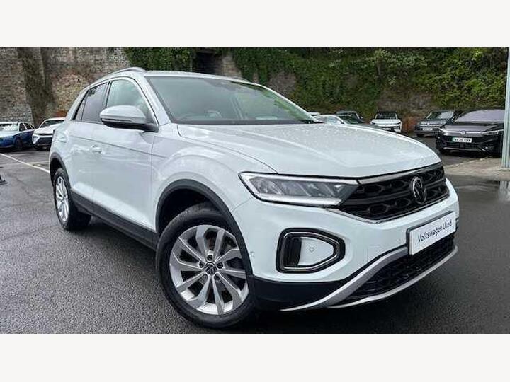 Volkswagen T-Roc 1.5 TSI Match DSG Euro 6 (s/s) 5dr Volkswagen T-Roc 1.5 TSI Match DSG Euro 6 (s/s) 5dr