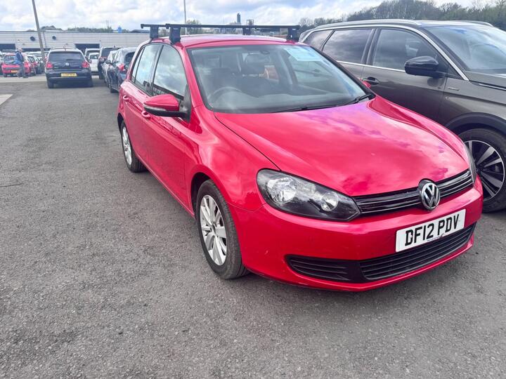 Volkswagen Golf 1.6 TDI BlueMotion Tech Match Euro 5 (s/s) 5dr Volkswagen Golf 1.6 TDI BlueMotion Tech Match Euro 5 (s/s) 5dr