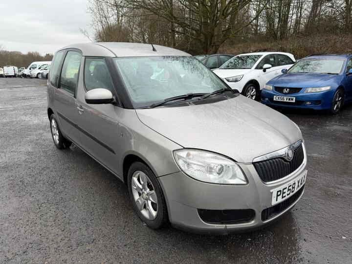 Skoda Roomster 1.6 16V 2 Tiptronic 5dr