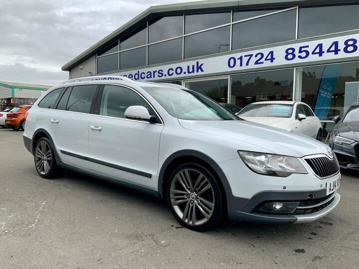 Skoda Superb 2.0 TDI Tour De France 4WD Euro 5 5dr