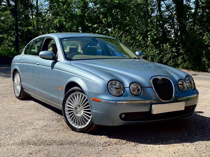 Jaguar S-Type 2.7D V6 SE 4dr Jaguar S-Type 2.7D V6 SE 4dr