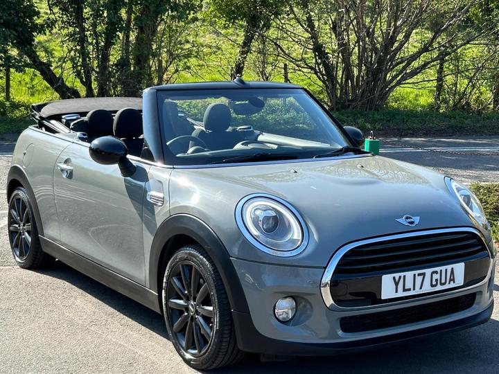 MINI Convertible 1.5 Cooper Euro 6 (s/s) 2dr