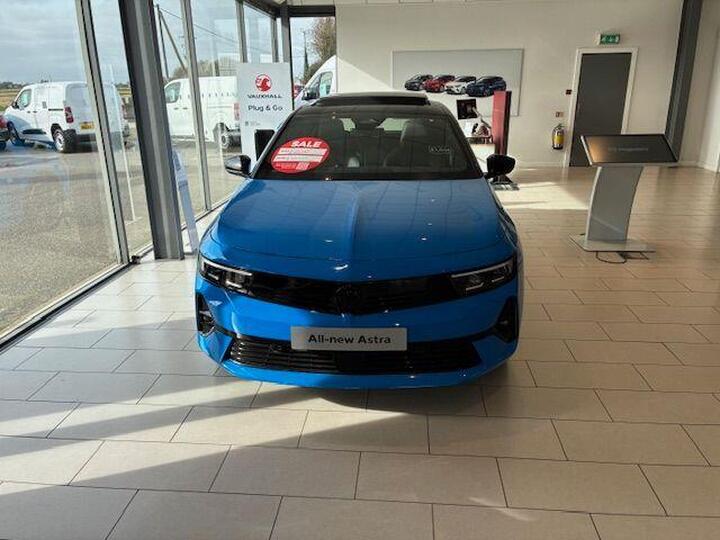 Vauxhall Astra Electric 54kWh Ultimate Auto 5dr
