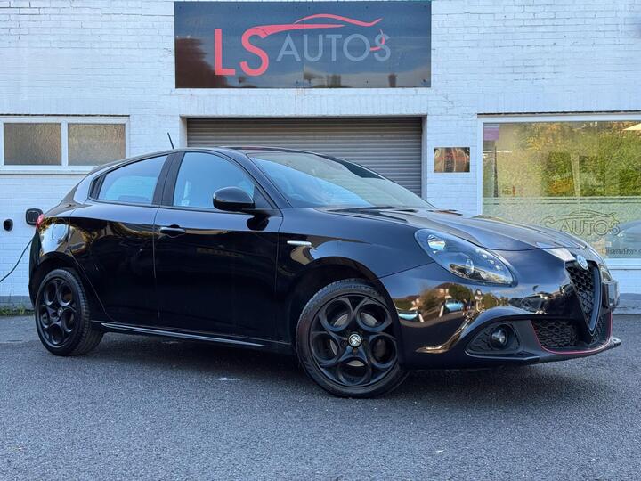 Alfa Romeo Giulietta 1.4 TB Speciale Euro 6 (s/s) 5dr Alfa Romeo Giulietta 1.4 TB Speciale Euro 6 (s/s) 5dr