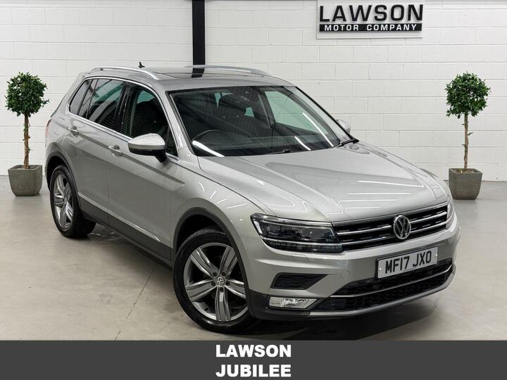 Volkswagen TIGUAN 2.0 TDI BlueMotion Tech SEL Euro 6 (s/s) 5dr