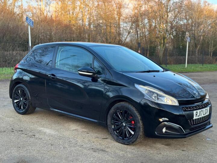 Peugeot 208 1.2 PureTech Black Edition Euro 6 3dr