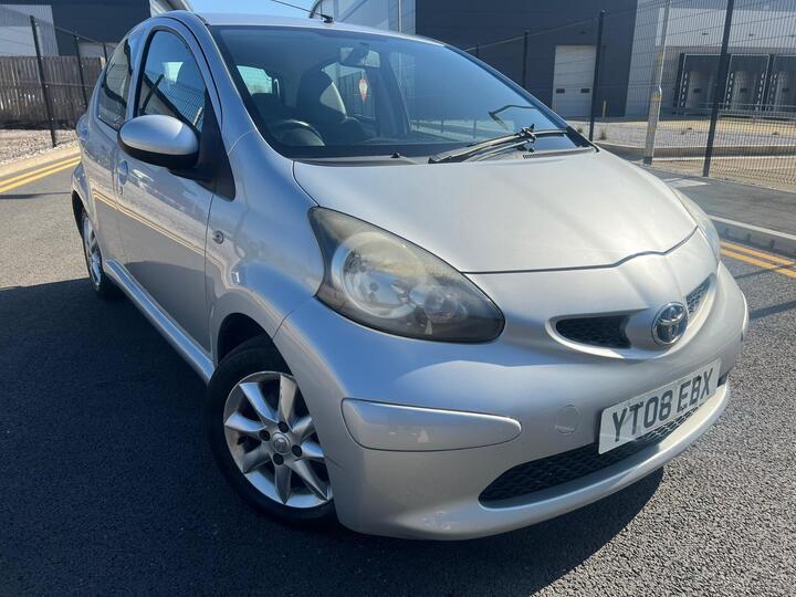 Toyota AYGO 1.0 VVT-i Platinum Euro 4 5dr