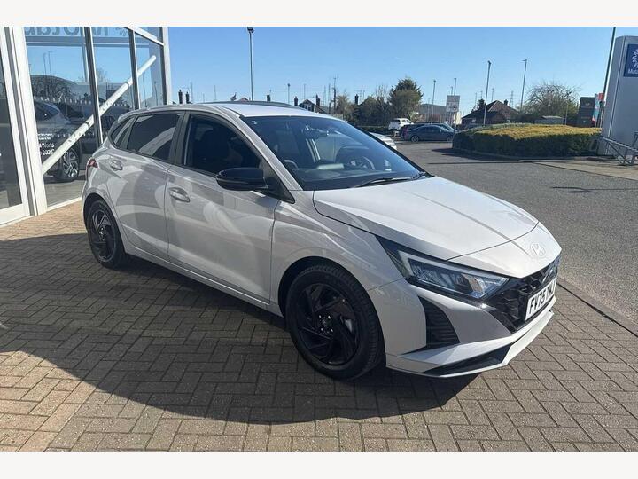 Hyundai I20 1.0 T-GDi Black Line Euro 6 (s/s) 5dr Hyundai I20 1.0 T-GDi Black Line Euro 6 (s/s) 5dr