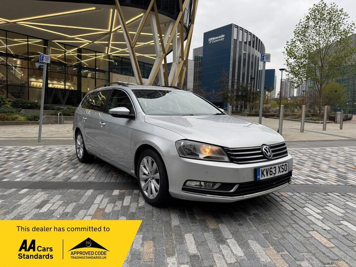 Volkswagen Passat 2.0 TDI BlueMotion Tech Highline DSG Euro 5 (s/s) 5dr Volkswagen Passat 2.0 TDI BlueMotion Tech Highline DSG Euro 5 (s/s) 5dr