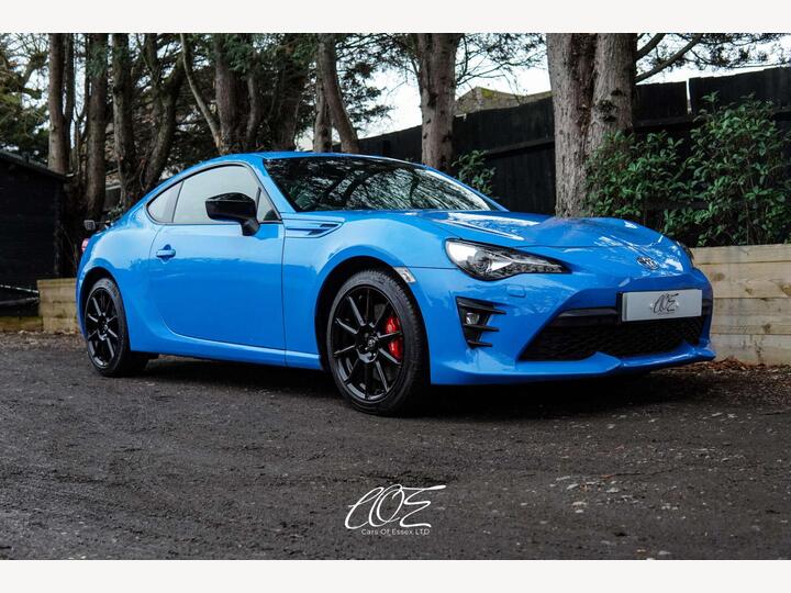 Toyota GT86 2.0 Boxer D-4S Club Series Blue Edition Euro 6 2dr