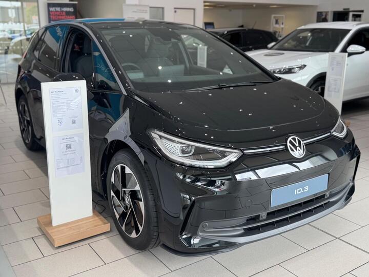 Volkswagen ID.3 Pro 59kWh Match Auto 5dr