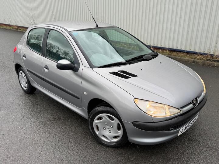 Peugeot 206 1.4 LX 5dr