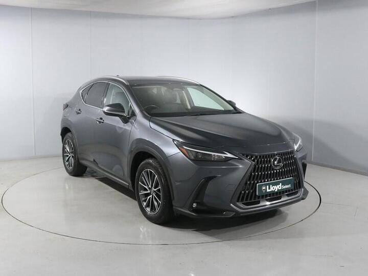 Lexus NX 2.5 450h+ 18.1kWh E-CVT 4WD Euro 6 (s/s) 5dr