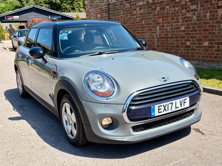 MINI Hatch 1.5 Cooper D Auto Euro 6 (s/s) 5dr