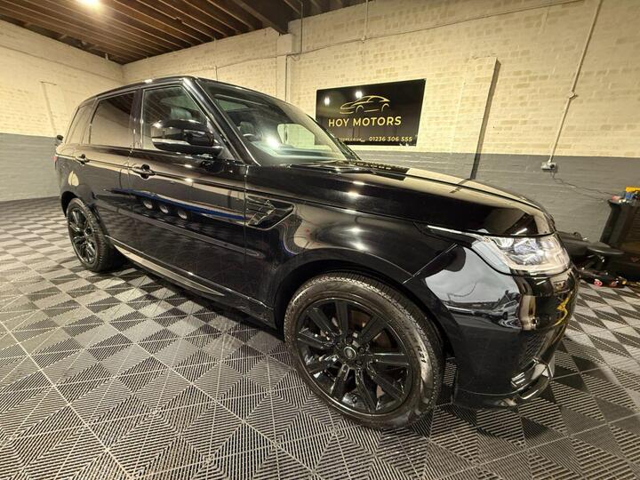 Land Rover RANGE ROVER SPORT 3.0 SD V6 HSE Auto 4WD Euro 6 (s/s) 5dr Land Rover RANGE ROVER SPORT 3.0 SD V6 HSE Auto 4WD Euro 6 (s/s) 5dr