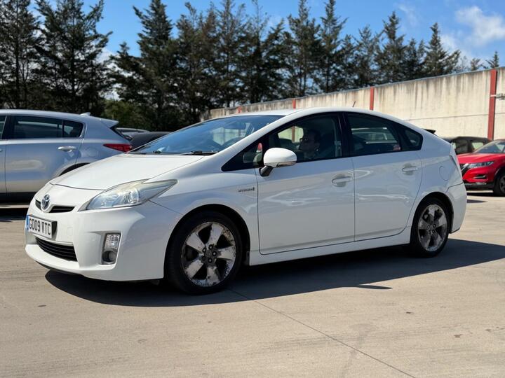 Toyota Prius 1.8 VVT-h T3 CVT Euro 5 (s/s) 5dr