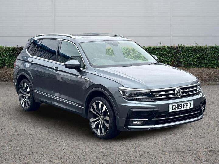 Volkswagen Tiguan Allspace 2.0 TSI R-Line Tech DSG 4Motion Euro 6 (s/s) 5dr Volkswagen Tiguan Allspace 2.0 TSI R-Line Tech DSG 4Motion Euro 6 (s/s) 5dr