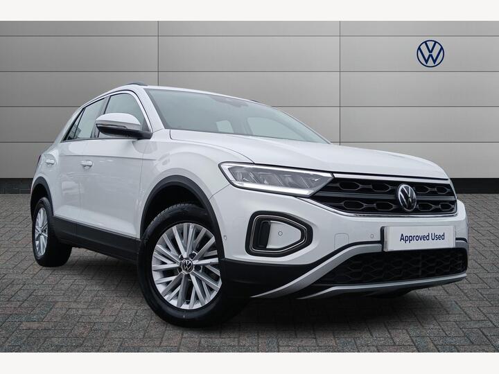 Volkswagen T-roc 1.0 TSI Life Euro 6 (s/s) 5dr Volkswagen T-roc 1.0 TSI Life Euro 6 (s/s) 5dr