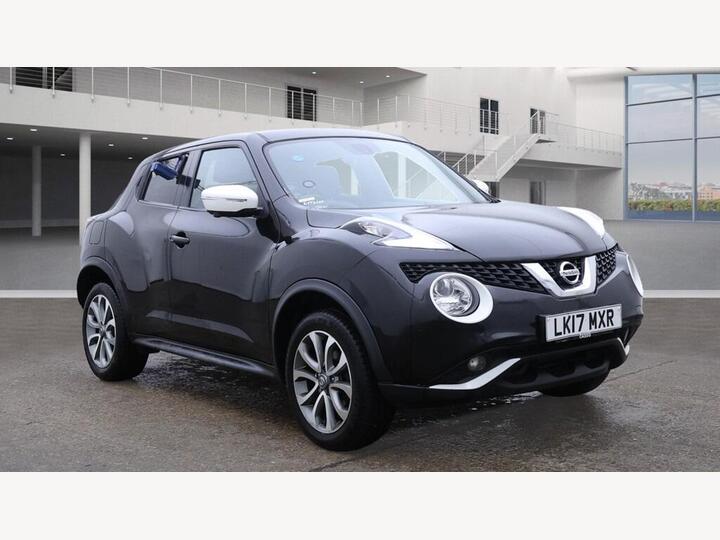 Nissan JUKE 1.6 Tekna XTRON Euro 6 5dr Nissan JUKE 1.6 Tekna XTRON Euro 6 5dr