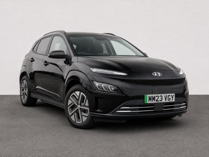 Hyundai KONA 64kWh Premium Auto 5dr (10.5kW Charger)
